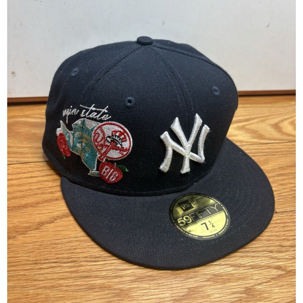 MLB New York Yankees City Cluster 59FIFTY Fitted Hat Size 7 1/4 New Era